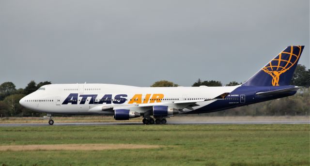 Boeing 747-400 (N480MC) - atlas air b747-422 n480mc dep shannon 24/9/19.