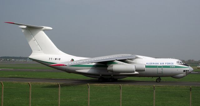 Ilyushin Il-76 (7T-WIG) - Algerian Air Force