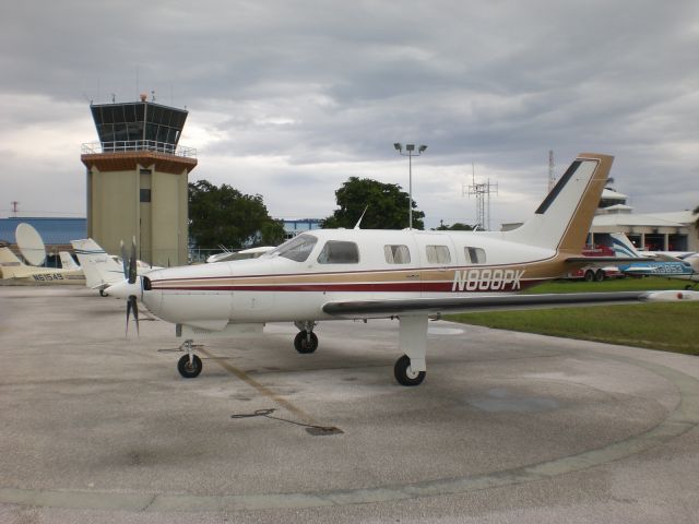 Piper Malibu Mirage (N888PK)