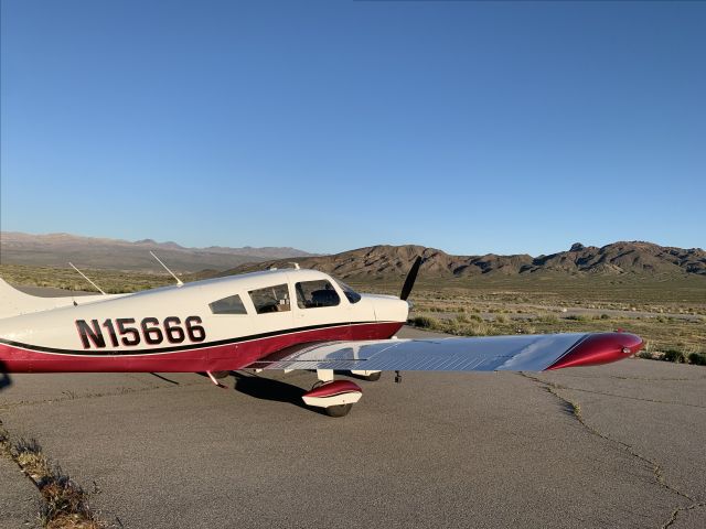 Piper Cherokee (N15666)
