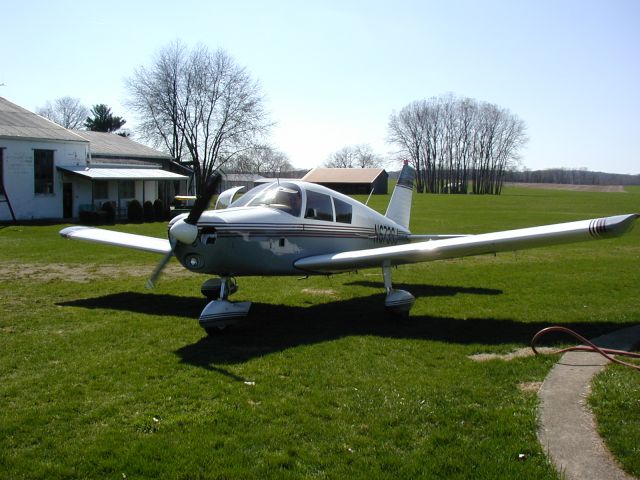 Piper Cherokee (N6739J)