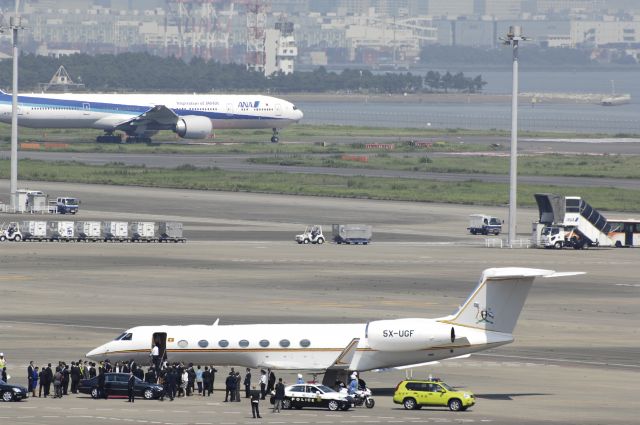 Gulfstream Aerospace Gulfstream V (5X-UGF) - Visit at Tokyo-Haneda Intl Airport on 2015/09/12 "Uganda Gvmt VIP Flight "