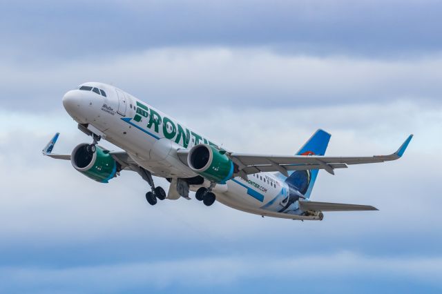 Airbus A320neo (N309FR) - A Frontier Airlines A320 neo "Weston the Woodpecker" taking off from PHX on 2/14/23. Taken with a Canon R7 and Canon EF 100-400 II L lens.