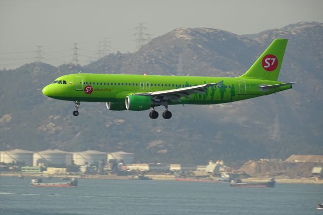 Airbus A320 (VQ-BPN)