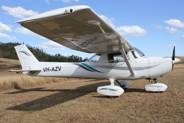 Cessna Skyhawk (VH-AZV)