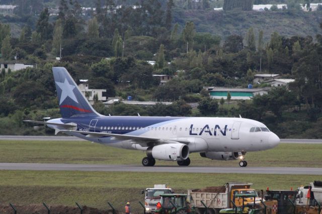 Airbus A319 (HC-CQU) - LAN Ecuador (XL) HC-CQU A319-132 [cn 3770]br /Quito Mariscal Sucre (UIO). LATAM Airlines Ecuador flight XL1414 just landed from Guayaquil José Joaquín De Olmedo (GYE). Still wearing the LAN livery. LAN Airlines rebranded LATAM Airlines in 2012 after acquiring Brazil’s TAM (JJ) however rebranding was not launched until 2015 and the new LATAM livery was rolled out from 2016 onwards.  br /Taken airport departure level approach road.br /2018 04 06br /a rel=nofollow href=http://alphayankee.smugmug.com/Airlines-and-Airliners-Portfolio/Airlines/AmericasAirlines/LAN-Airlines-LALPPZXL4C4Mhttps://alphayankee.smugmug.com/Airlines-and-Airliners-Portfolio/Airlines/AmericasAirlines/LAN-Airlines-LALPPZXL4C4M/a