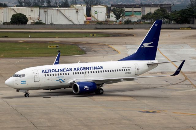 Boeing 737-700 (LV-CBF)