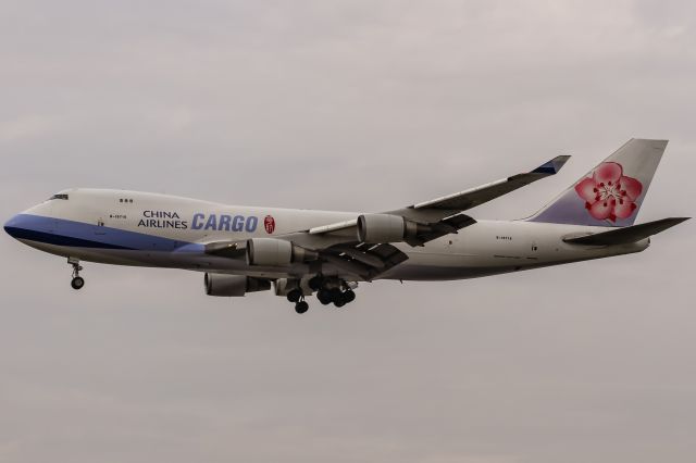 Boeing 747-200 (B-18716) - B-18716 China Airlines Boeing 747-409F coming in from Taipeh (TPE / RCTP) @ Frankfurt (FRA / EDDF) / 19.02.2017