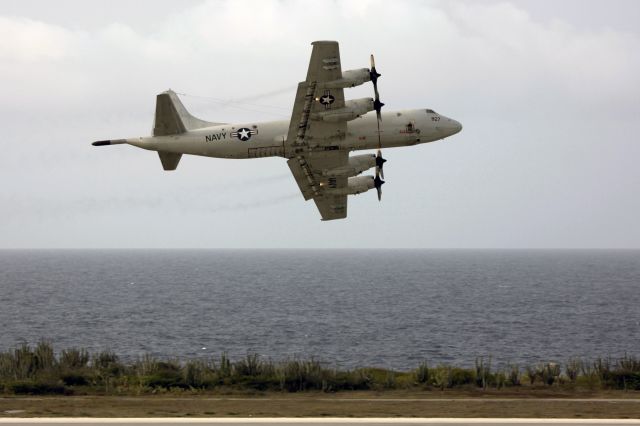 Lockheed P-3 Orion (15-8927) - Quick left turn departure RWY11!!