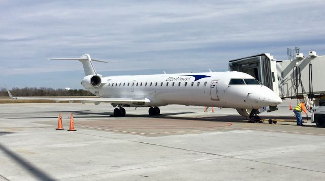 Canadair Regional Jet CRJ-700 (N54EA)