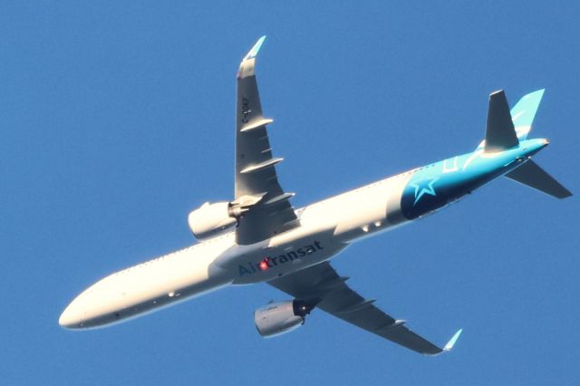 Airbus A321 (C-GOKF) - C-GOKF Airbus A-321-271 Air Transat TS154 De Montreal YUL vers Brussels BRU Altitude 3792 Mètres  Vitesse 751 Km/H Survolant le fleuve St-Laurent QC. à Lavaltrie le 30-06-2024 à 19:47