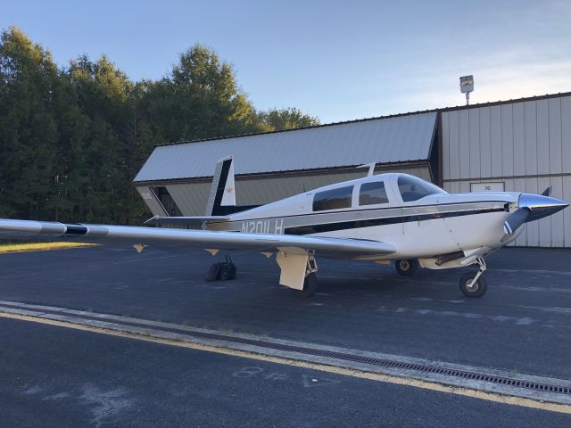 Mooney M-20 (N201LH)