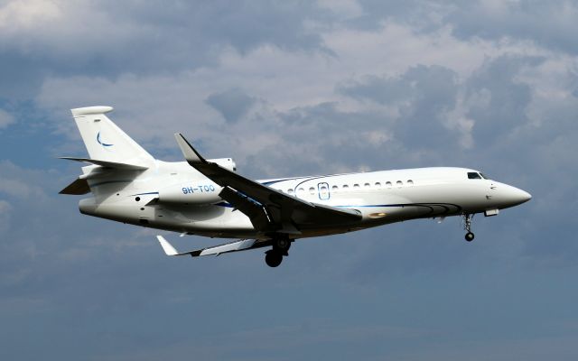 Dassault Falcon 7X (9H-TOO) - DASSAULT FALCON 7X