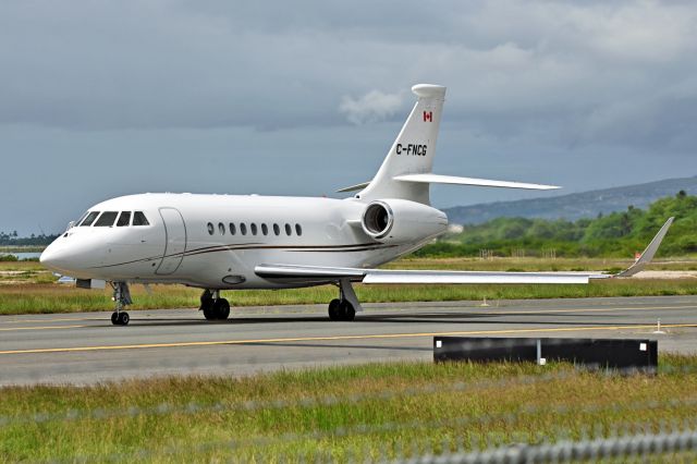 Dassault Falcon 2000 (C-FNCG)