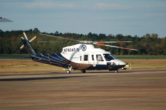 Sikorsky S-76 (N760AF)