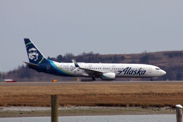 Boeing 737-900 (N287AK)