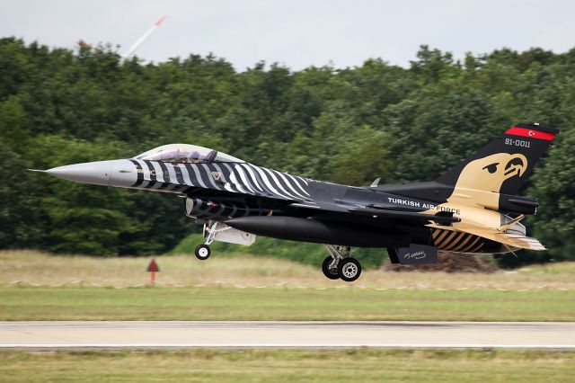 Lockheed F-16 Fighting Falcon (91-0011)