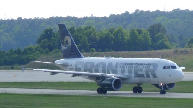 Embraer 170/175 (N935FR) - Taken June 7, 2015.