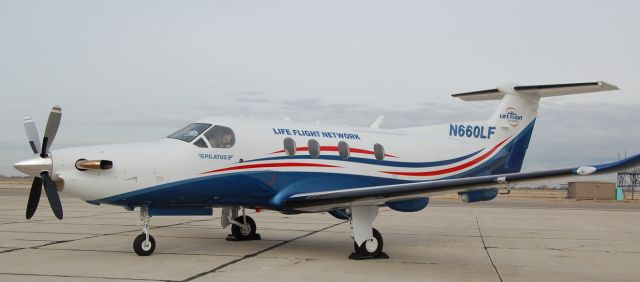 Pilatus PC-12 (N660LF)