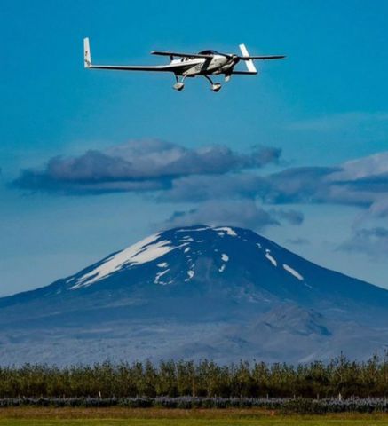 RUTAN Defiant (N603TB) - Flight in Hella Iceland