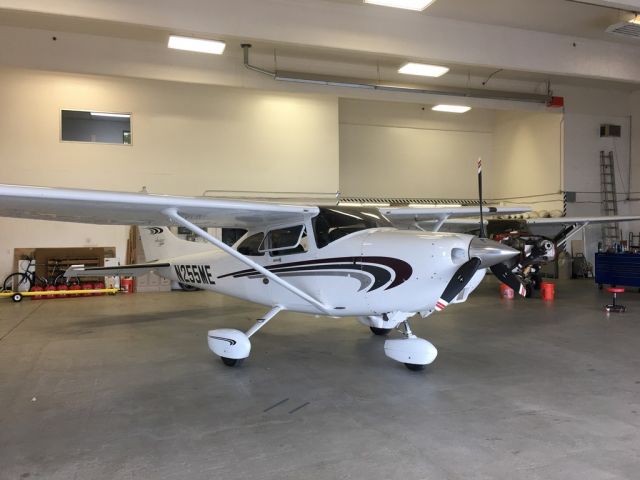 Cessna Skylane (N255ME)