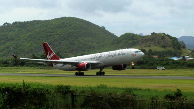 Airbus A330-300 (G-VWAG)