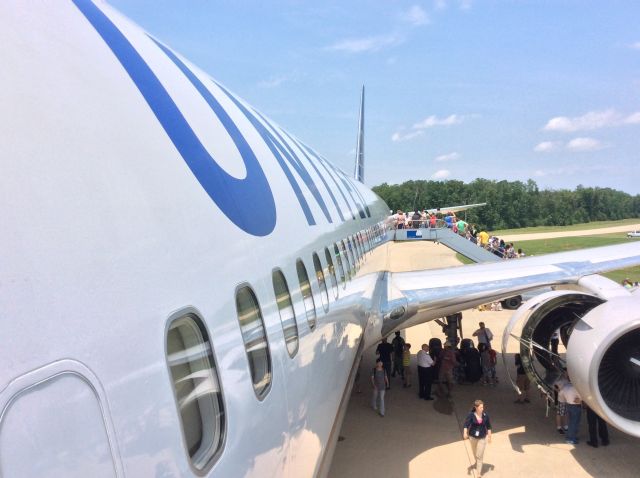 BOEING 767-300 (N657UA) - United Airlines 763 N657UA - Innovations In Flight Day at the Smithsonian Udvar-Hazy Museum