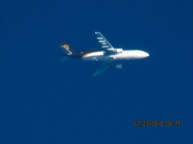 Airbus A300F4-600 (N145UP)