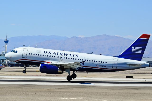 Airbus A319 (N807AW) - US Airways Airbus A319-132 N807AW (cn 1064)  Las Vegas - McCarran International (LAS / KLAS) USA - Nevada, June 10, 2011 Photo: Tomás Del Coro