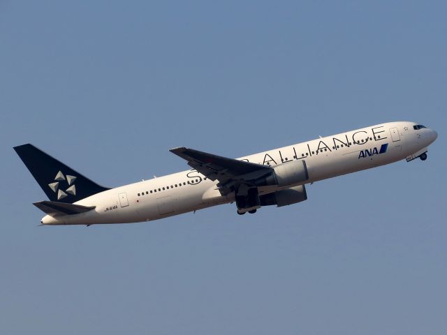 BOEING 767-300 (JA614A)