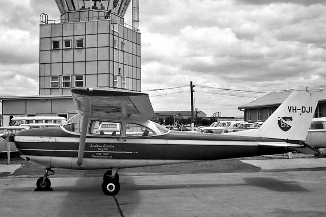 VH-DJI — - CESSNA 172E - REG VH-DJI (CN 172-50860) - ESSENDON MELBOURNE VIC. AUSTRALIA - YMEN (11/11/1980)