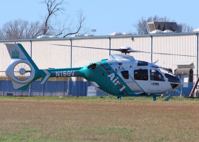 Eurocopter EC-635 (N196V) - At Metro Aviation.