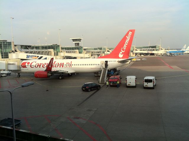 Boeing 737-800 (PH-CDE) - At Schiphol