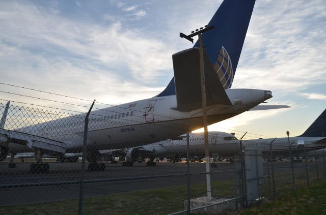 Boeing 757-200 (N559UA) - Taken 17 Feb 2018