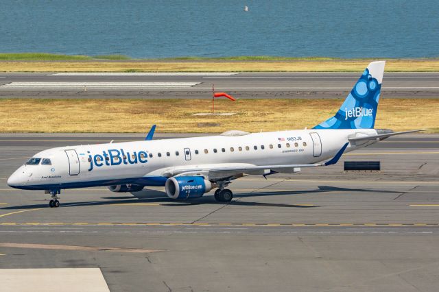 Embraer ERJ-190 (N183JB)