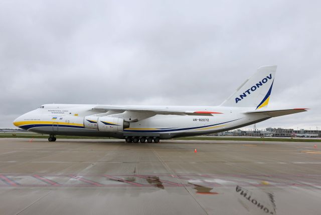 Antonov An-124 Ruslan (UR-82072) - This AN-124-100-150 arrived Friday night (27 Apr 2018). Flight details earlier that day show ADB3932 originated in Hungry then to Keflavik Intl - KEF / BIKF, CFB Goose Bay (Goose Bay) – CYYR, and eventually Cleveland. Photos taken on 28 Apr 2018.