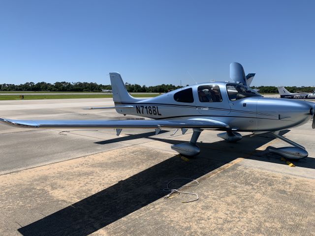 Cirrus SR-22 (N718BL) - St simons Island 