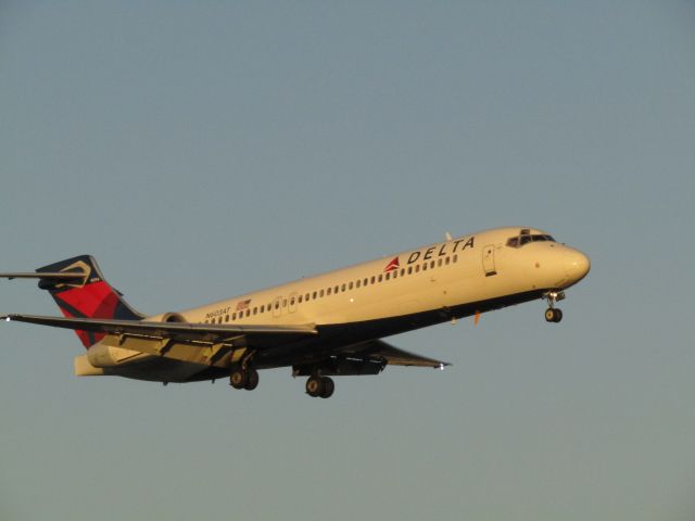 Boeing 717-200 (N603AT) - Landing RWY 20R