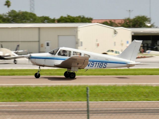 Piper Cherokee (N9118S)