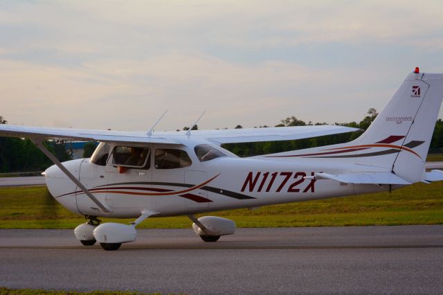 Cessna 152 (N1172X) - 2014 Sun n Fun