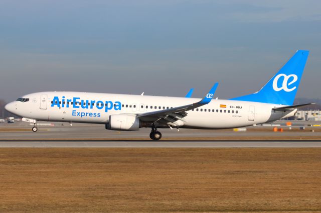Boeing 737-800 (EC-OBJ)