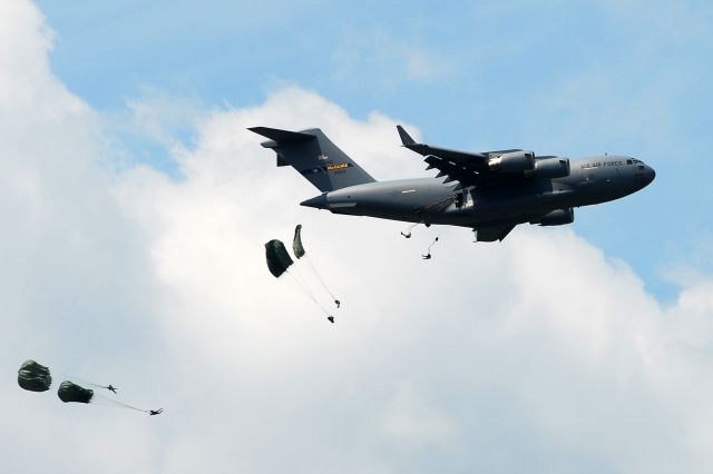 Boeing Globemaster III — - 2008 McGuire Air Force Base Airshow, C-17 with mass jump