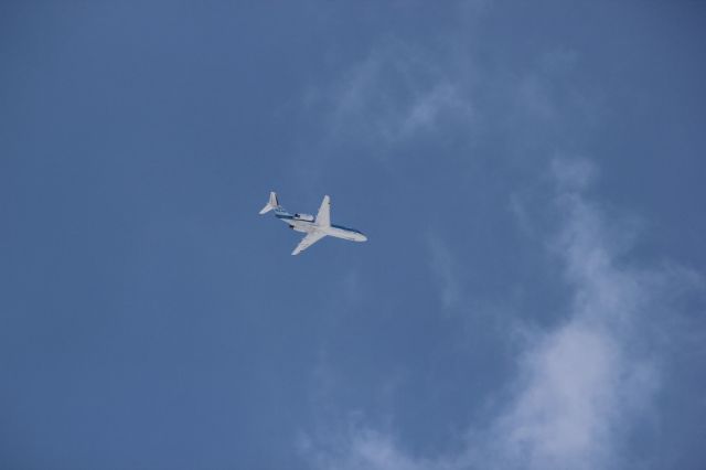 Fokker 70 (PH-KZV)