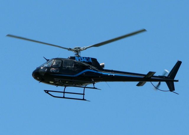 Eurocopter AS-350 AStar (N134DA) - At Metro Aviation.