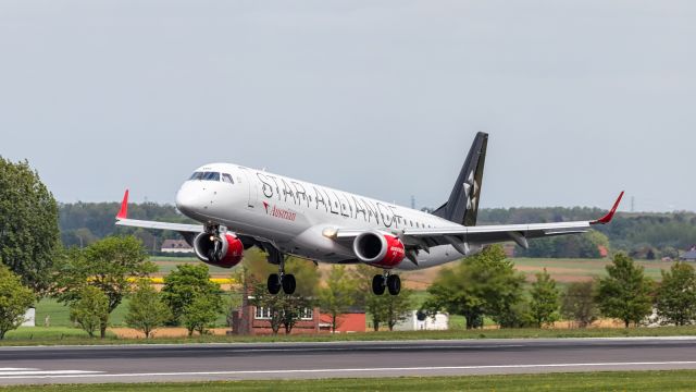 Embraer ERJ-190 (OE-LWH)