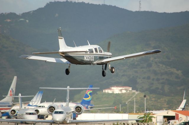 Piper Saratoga (N33133)