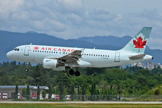 Airbus A319 (C-GAQL)