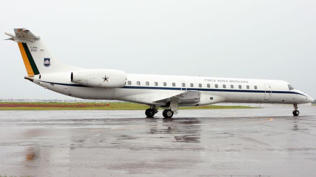 Embraer ERJ-145 (FAB2526)