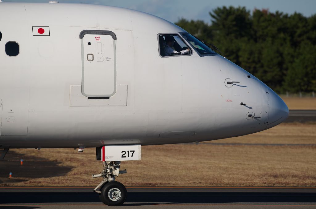 Embraer 170/175 (JA217J)
