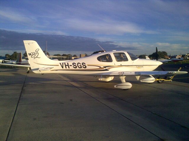 Cirrus SR-22 (VH-SGS)